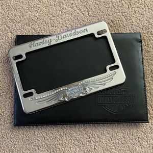 Harley-Davidson Crystal Wing License Plate Frame w/ Registration Holder